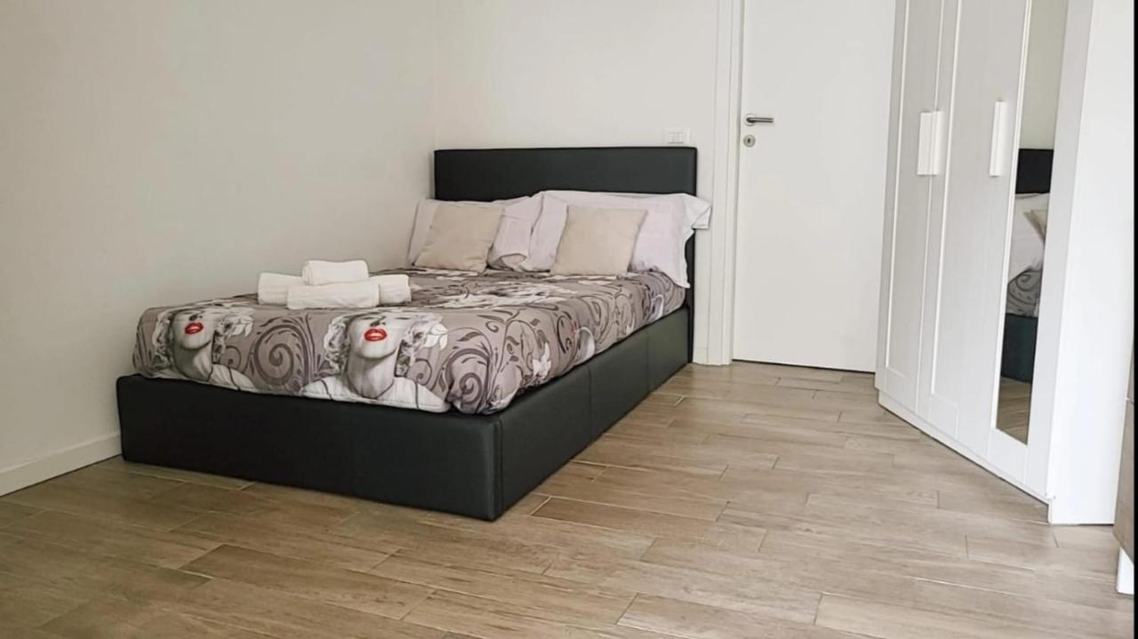 ᗰiki ᕼouտᗴ 2 Appartement Florence Buitenkant foto